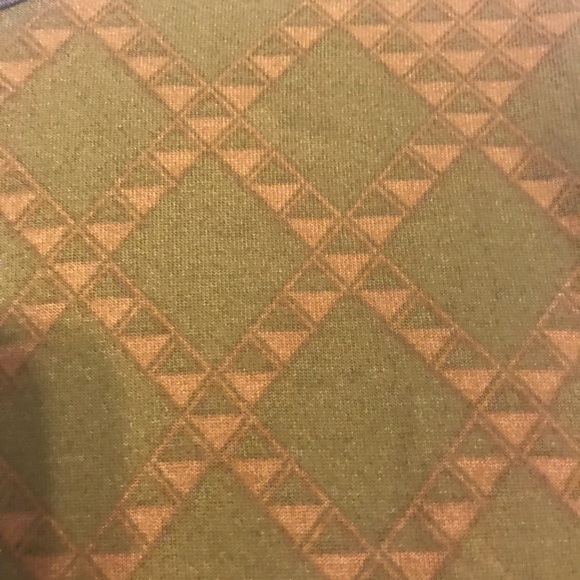 Lularoe Randy - Picture 2 of 4